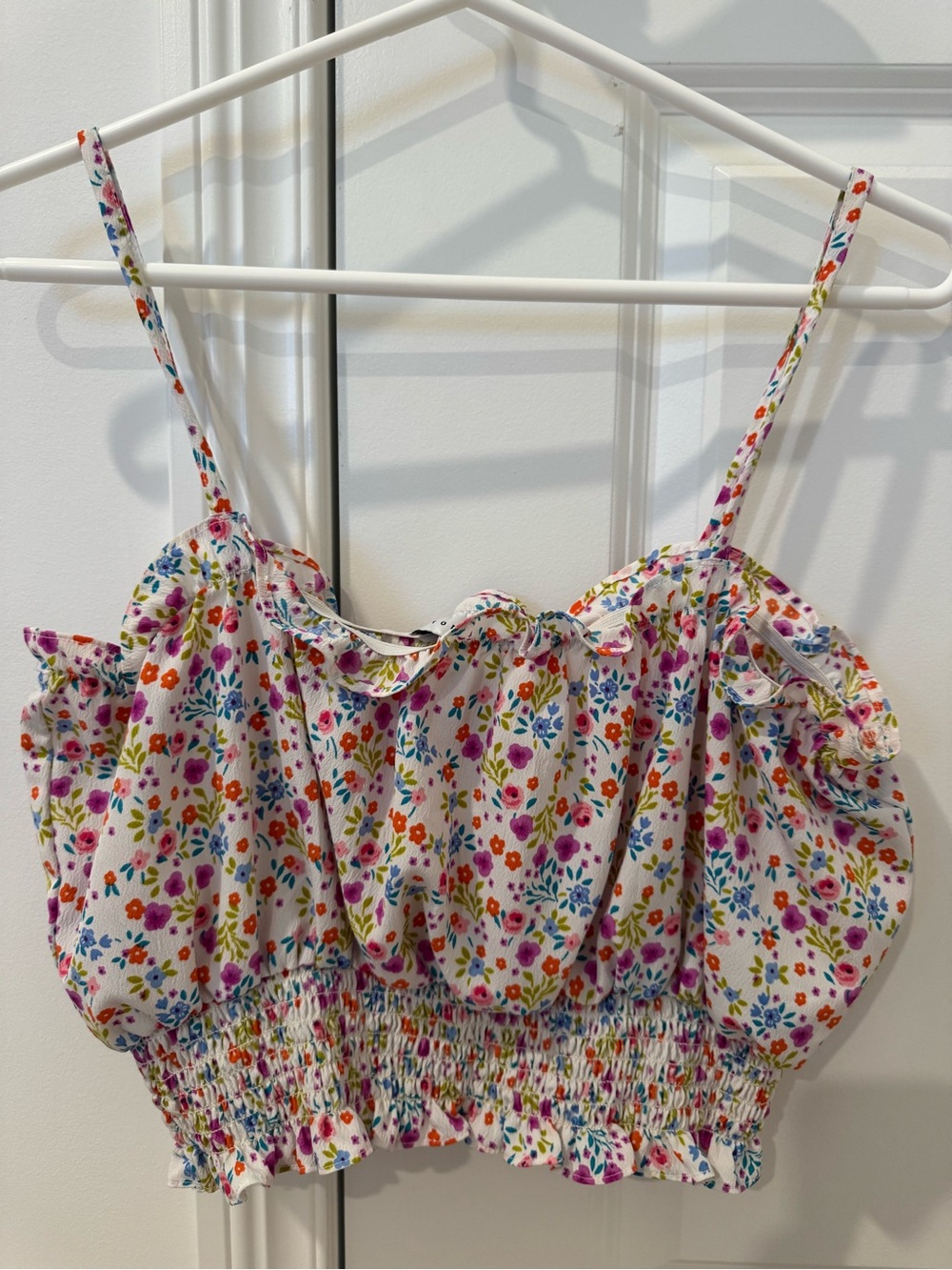 Topshop White Floral Smocked Cami with Ruffle Trim - SIZE 8